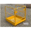 Image 2 : FORKLIFT SAFTEY LIFT PLATFORM