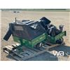 Image 4 : JOHN DEERE MC519 BAGGER