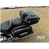 Image 16 : 2001 HARLEY DAVIDSON ROADKING MOTORCYCLE