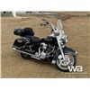Image 2 : 2001 HARLEY DAVIDSON ROADKING MOTORCYCLE