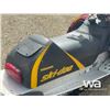 Image 25 : 2002 SKIDOO RENEGADE 700 SNOWMOBILE