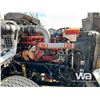 Image 35 : 2021 KENWORTH T800 TRI DRIVE SLEEPER WINCH TRACTOR