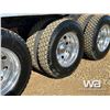 Image 44 : 2021 KENWORTH T800 TRI DRIVE SLEEPER WINCH TRACTOR