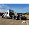 Image 4 : 2021 KENWORTH T800 TRI DRIVE SLEEPER WINCH TRACTOR