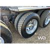 Image 53 : 2021 KENWORTH T800 TRI DRIVE SLEEPER WINCH TRACTOR