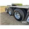 Image 55 : 2021 KENWORTH T800 TRI DRIVE SLEEPER WINCH TRACTOR