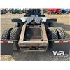 Image 61 : 2021 KENWORTH T800 TRI DRIVE SLEEPER WINCH TRACTOR