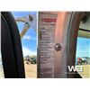 Image 7 : 2021 KENWORTH T800 TRI DRIVE SLEEPER WINCH TRACTOR
