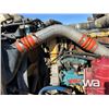 Image 30 : 2002 KENWORTH T800B T/A SLEEPER WINCH TRACTOR