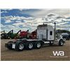 Image 3 : 2020 KENWORTH T800 TRI DRIVE SLEEPER TRUCK TRACTOR