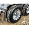 Image 44 : 2018 KENWORTH T800 TRI DRIVE SLEEPER TRUCK TRACTOR