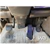 Image 14 : 2012 KENWORTH T800 TRI DRIVE SLEEPER TRUCK TRACTOR