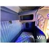 Image 22 : 2012 KENWORTH T800 TRI DRIVE SLEEPER TRUCK TRACTOR
