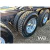 Image 48 : 2012 KENWORTH T800 TRI DRIVE SLEEPER TRUCK TRACTOR