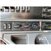 Image 16 : 2006 FREIGHTLINER TRI DRIVE SLEEPER TRUCK TRACTOR