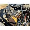 Image 32 : 2006 FREIGHTLINER TRI DRIVE SLEEPER TRUCK TRACTOR
