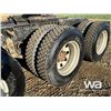 Image 41 : 2006 FREIGHTLINER TRI DRIVE SLEEPER TRUCK TRACTOR