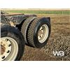 Image 42 : 2006 FREIGHTLINER TRI DRIVE SLEEPER TRUCK TRACTOR