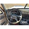 Image 9 : 2006 FREIGHTLINER TRI DRIVE SLEEPER TRUCK TRACTOR