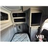 Image 24 : 2020 PETERBILT 367 T/A SLEEPER TRUCK TRACTOR