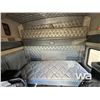 Image 24 : 2000 KENWORTH T800B T/A SLEEPER TRUCK TRACTOR