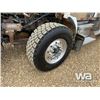 Image 43 : 2000 KENWORTH T800B T/A SLEEPER TRUCK TRACTOR