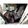 Image 7 : 2000 KENWORTH T800B T/A SLEEPER TRUCK TRACTOR