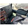 Image 9 : 2000 KENWORTH T800B T/A SLEEPER TRUCK TRACTOR