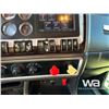 Image 19 : 2014 KENWORTH W900 T/A SLEEPER TRUCK TRACTOR