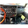 Image 11 : 2014 KENWORTH W900 T/A SLEEPER TRUCK TRACTOR