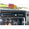 Image 22 : 2014 KENWORTH W900 T/A SLEEPER TRUCK TRACTOR