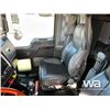 Image 9 : 2014 KENWORTH W900 T/A SLEEPER TRUCK TRACTOR
