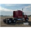 Image 3 : 2012 PETERBILT 389 T/A SLEEPER TRUCK TRACTOR