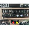 Image 17 : 2012 PETERBILT 388 T/A SLEEPER TRUCK TRACTOR