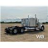 Image 3 : 1981 PETERBILT 359 T/A SLEEPER TRUCK TRACTOR