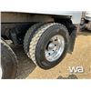 Image 35 : 2023 WESTERN STAR 49XD TRI DRIVE DUMP TRUCK