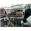Image 10 : 2023 WESTERN STAR 49X TRI DRIVE DUMP TRUCK