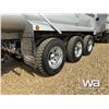 Image 32 : 2023 WESTERN STAR 49X TRI DRIVE DUMP TRUCK