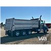 Image 3 : 2020 WESTERN STAR 4900 TRI DRIVE DUMP TRUCK