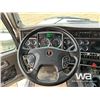 Image 11 : 2013 KENWORTH T800 TRI DRIVE DUMP TRUCK