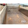 Image 69 : 2008 KENWORTH T800B TRI DRIVE SLEEPER DUMP TRUCK