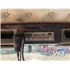 Image 18 : 2016 KENWORTH W900 TRI DRIVE DUMP TRUCK