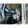 Image 8 : 2020 KENWORTH T880 T/A DUMP TRUCK