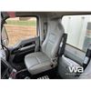 Image 9 : 2020 KENWORTH T880 T/A DUMP TRUCK