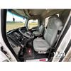 Image 8 : 2020 KENWORTH T880 T/A DUMP TRUCK