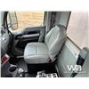 Image 9 : 2020 KENWORTH T880 T/A DUMP TRUCK