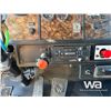 Image 16 : 1994 KENWORTH T800B T/A DUMP TRUCK