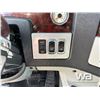 Image 18 : 2018 FREIGHTLINER 122SD TRI DRIVE LOGGING TRUCK