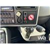 Image 18 : 2011 INTERNATIONAL 4400 SBA T/A STEAM TRUCK