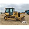 Image 2 : 2011 CATERPILLAR D4K LGP CRAWLER DOZER
